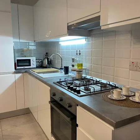двухкомнатные в комплексе Thalassa Apartment Vitsada